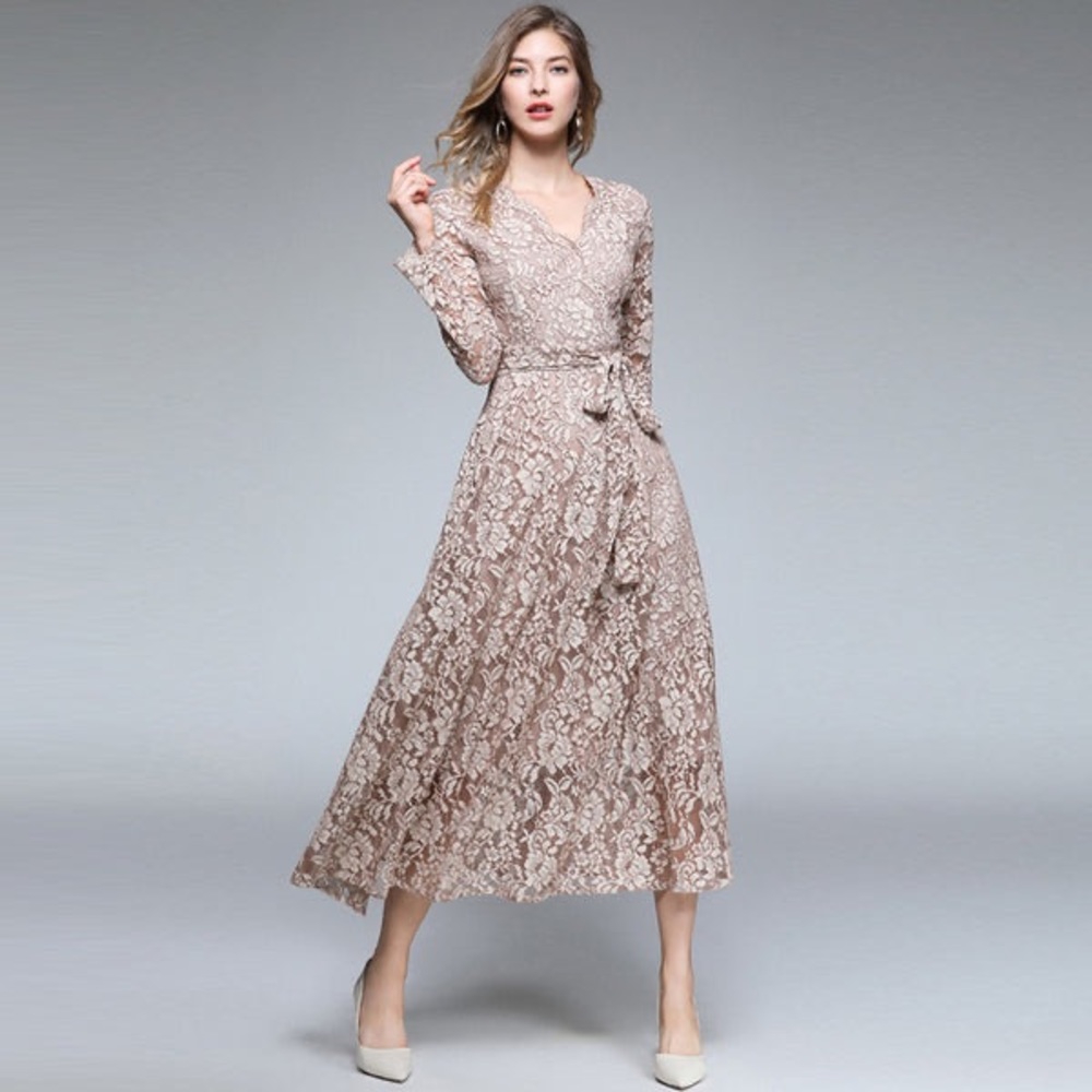 Cream & tan lace dress
